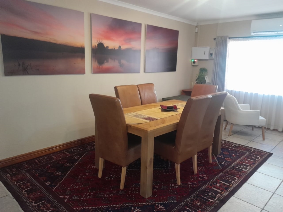 4 Bedroom Property for Sale in Safari Gardens North West